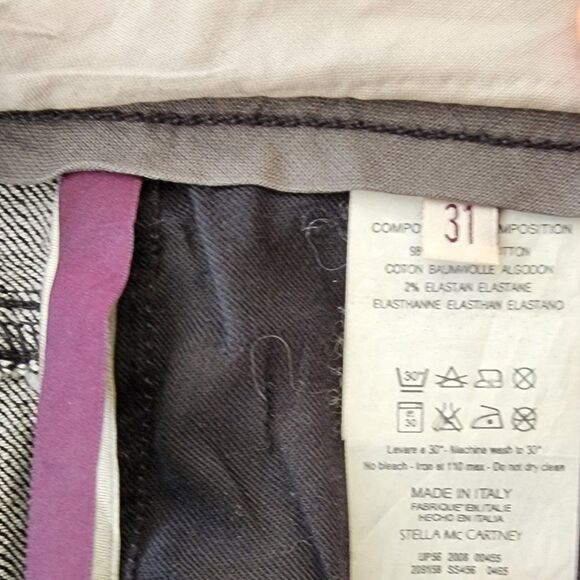 Stella McCartney Mid Rise Straight Leg Jeans (31) Black, Silver Button Detail - Picture 7 of 8